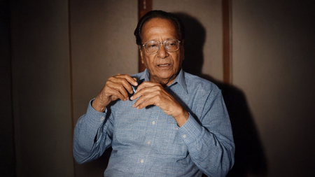 कमलेश्वर: वह साहित्यकार जिसने दूरदर्शन को 'आम आदमी' की आवाज बनाया