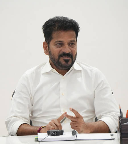 तेलंगाना में जमीनी स्तर पर प्रजावाणी सेवाओं का होगा विस्तार: सीएम रेवंत रेड्डी