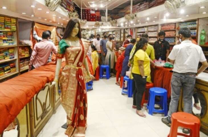 भारत-अमेरिका ट्रेड डील के बाद 'नेगेटिव' से 'स्टेबल' हुआ भारतीय वस्त्र क्षेत्र का आउटलुक