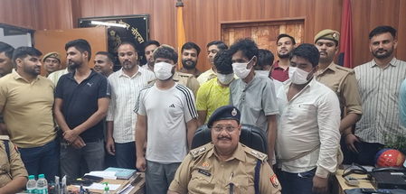 ग्रेटर नोएडा पुलिस ने करोड़ों रुपए के सोने और चांदी लूटने की घटना का किया खुलासा, 5 आरोपी गिरफ्तार