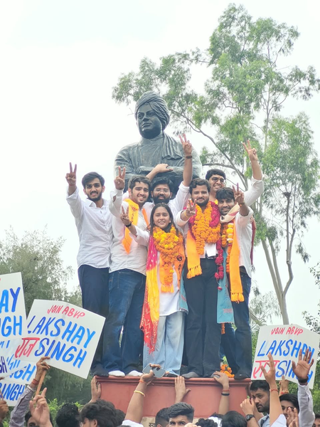 डूसू चुनाव 2026: एबीवीपी की तीन सीटों पर जीत, भाजपा ने कहा- राष्ट्रविरोधी ताकतों पर देशभक्ति की विजय
