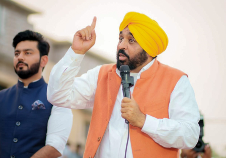 वीडियो विवाद : 'आप' का पंजाबभर में प्रदर्शन, विपक्ष पर सीएम मान को बदनाम करने का आरोप