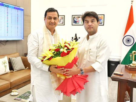 गढ़वाल में 13 नए मोबाइल टावरों को मंजूरी, अनिल बलूनी ने सिंधिया का जताया आभार
