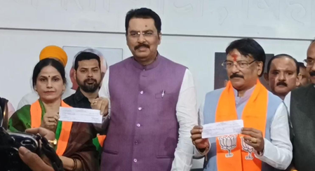 बिहार : बांकीपुर उपचुनाव से पहले जन सुराज को बड़ा झटका, कई नेताओं ने भाजपा का थामा दामन