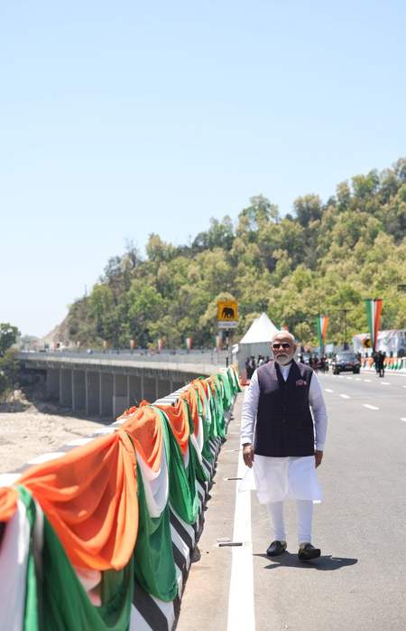 देहरादून के कार्यक्रम में जनता-जनार्दन के उत्साह और उमंग से अभिभूत हूं: प्रधानमंत्री मोदी