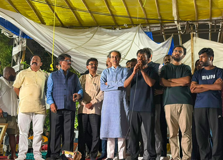 हिंदुत्व, युवा और कानून के सहारे वापसी की राह तलाश रही शिवसेना (यूबीटी)