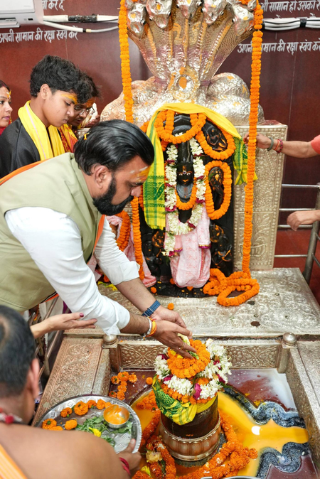 बिहार: सीएम सम्राट चौधरी ने हरिहरनाथ मंदिर में पूजा-अर्चना कर राज्य की सुख, शांति एवं समृद्धि की कामना की
