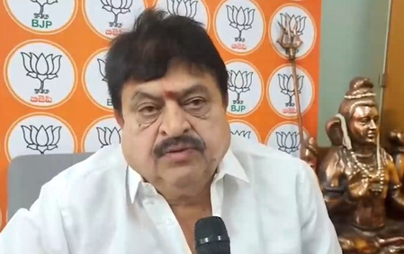 तेलंगाना की जनता कांग्रेस और बीआरएस से नाराज, अगली सरकार भाजपा की बनेगी: रामचंदर राव