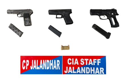 जालंधर पुलिस की बड़ी कार्रवाई, विदेश बैठे हैंडलर्स से जुड़े गैंग के चार सदस्य गिरफ्तार