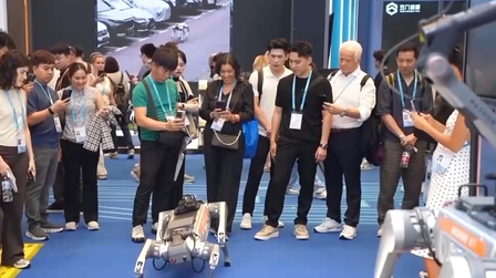 139वें कैंटन मेले के पहले चरण में भाग लेने वाले विदेशी खरीदारों की संख्या रिकॉर्ड ऊंचाई पर पहुंची