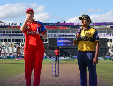महिला टी20 विश्व कप: श्रीलंका ने इंग्लैंड के खिलाफ टॉस जीतकर गेंदबाजी चुनी