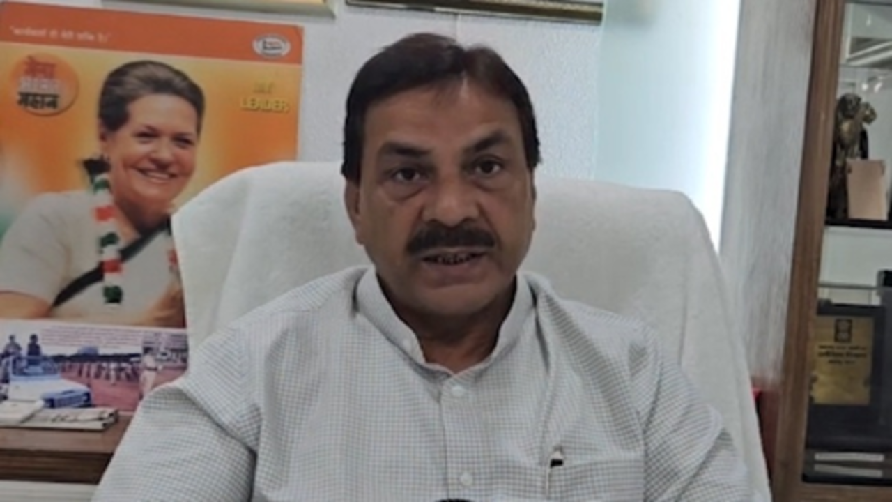 लोकतंत्र के लिए खतरनाक है नेताओं की खरीद-फरोख्त: नसीम खान