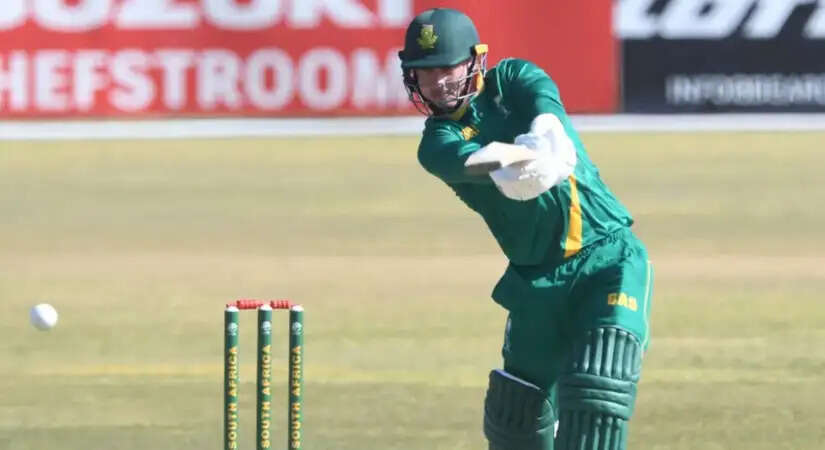 54 साल का इतिहास कुछ घंटों में किया तहस नहस, नए खिलाड़ी नेवनडे क्रिकेट में बना दिया ऐसा 'अटूट' रिकॉर्ड