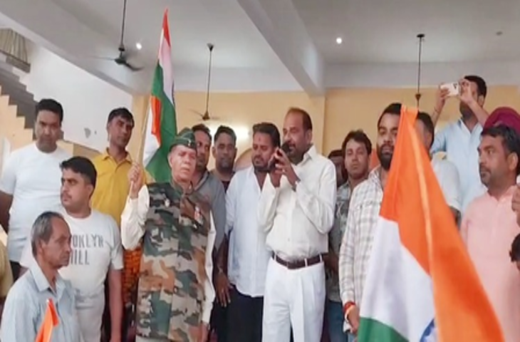 दिल्ली में रमेश बिधूड़ी ने तिरंगा यात्रा निकाली, 'ऑपरेशन सिंदूर' की तारीफ की