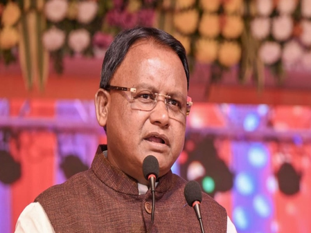 ओडिशा में 77 अवैध बांग्लादेशी प्रवासियों की पहचान, ज्यादातर को वापस भेजा गया: सीएम माझी