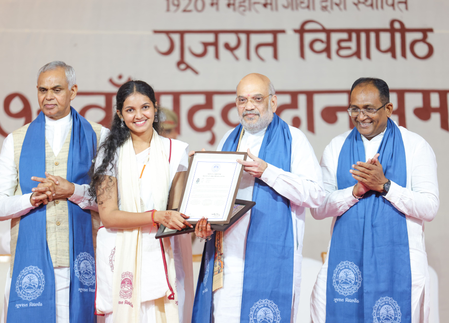 'अपने नहीं, समाज के लिए लक्ष्य तय करें', युवाओं को केंद्रीय गृह मंत्री अमित शाह का संदेश