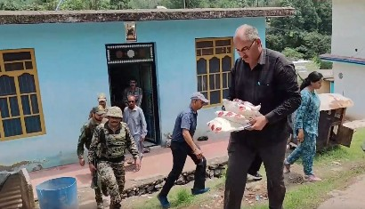 जम्मू-कश्मीर के पुंछ जिले में नियंत्रण रेखा के पास 25 करोड़ रुपए की हेरोइन जब्त