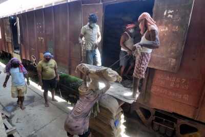 भारत का लक्ष्य 2030 तक 3,000 मिलियन टन माल ढुलाई क्षमता हासिल करना, भारतीय रेलवे की होगी अहम भूमिका: रिपोर्ट