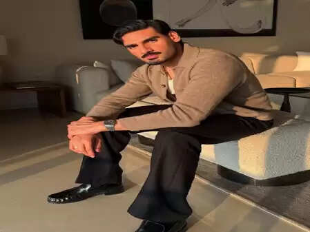 'बॉर्डर' देखकर ही भारतीय सेना का हिस्सा बनना चाहते थे अहान शेट्टी, बताया क्यों स्टेज पर इमोशनल हुए सुनील शेट्टी