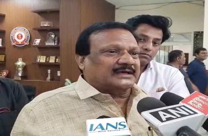 कांग्रेस नेता सज्जन सिंह का निशिकांत&nbsp;दुबे पर तंज, 'सीजेआई पर सवाल उठाने से उनकी बुद्धि पर हुआ आश्चर्य'