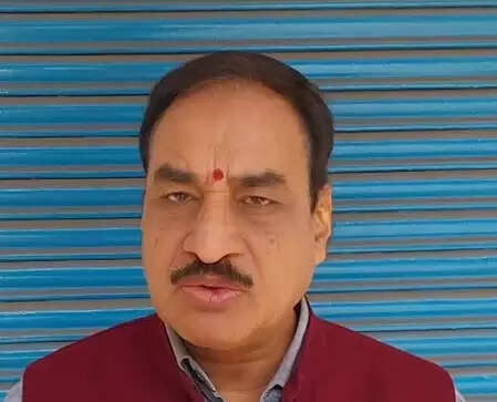 एचडी कुमारस्वामी की ‘भगवद् गीता’ को स्कूली पाठ्यक्रम में शामिल करने की मांग को विनोद बंसल का समर्थन