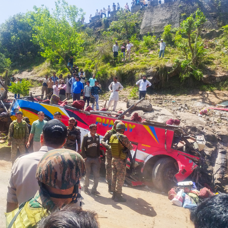 ऊधमपुर बस हादसा : 21 लोगों की मौत, 61 घायल, केंद्र के बाद राज्य सरकार ने भी किया मुआवजे का ऐलान