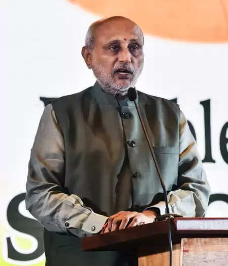 उपराष्ट्रपति राधाकृष्णन छत्तीसगढ़ का करेंगे दौरा, विभिन्न कार्यक्रमों में लेंगे हिस्सा