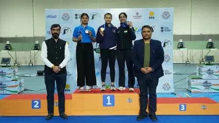 नेशनल शूटिंग चैंपियनशिप: अमीरा अरशद और जुहैर खान ने 'गोल्ड' पर साधा निशाना