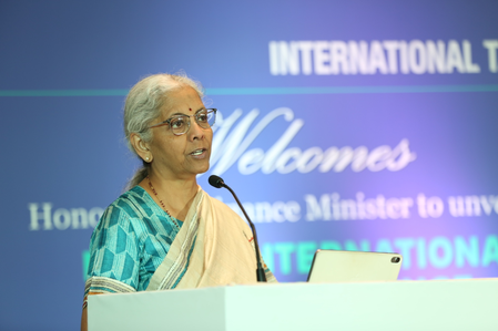 कर संबंधी टिप्पणियों को नीति निर्माताओं और आम जनता तक पहुंचाना जरूरी: वित्त मंत्री निर्मला सीतारमण