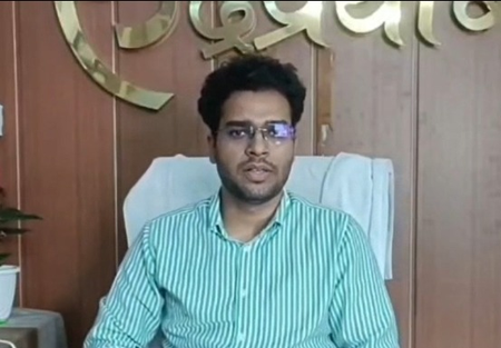 उत्तराखंड : रुद्रप्रयाग में प्राइवेट वाहनों में सवारी ढोने वालों पर सख्त कार्रवाई, परिवहन विभाग की चेतावनी