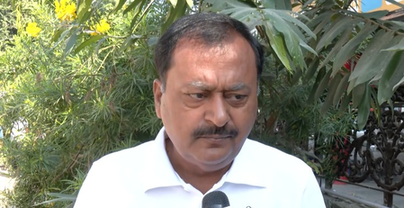 कांग्रेस नेताओं ने अल्बानिया घटना से भारत की तुलना को नकारा, कहा- आंदोलन गांधी के रास्ते पर ही होगा