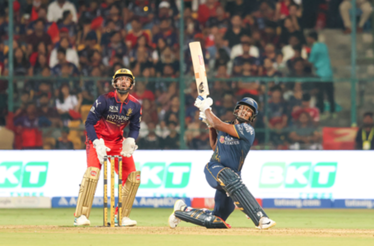 आरसीबी बनाम जीटी: साई सुदर्शन ने रचा इतिहास, क्रिस गेल का तोड़ा रिकॉर्ड