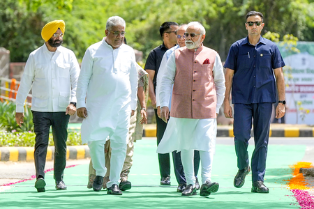 प्रधानमंत्री मोदी समेत कई नेताओं ने केंद्रीय पर्यावरण मंत्री भूपेंद्र यादव को दी जन्मदिन की बधाई