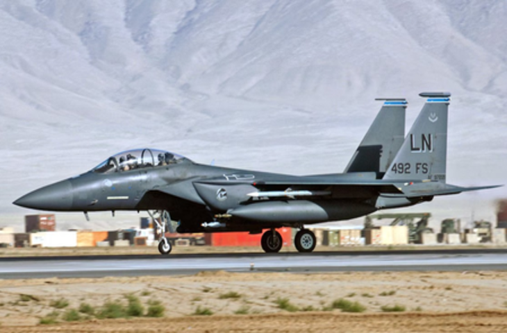 ईरान ने जिसे मार गिराने का दावा किया, जानिए कितना ताकतवर है अमेरिकी एफ-15ई स्ट्राइक ईगल लड़ाकू विमान