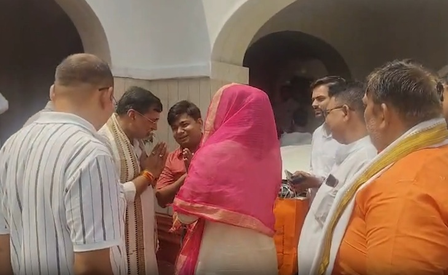 अयोध्या में 'तिरंगा यात्रा' को लेकर भाजपा की बैठक, अवध के 15 जिलों में बड़े आयोजन की तैयारी