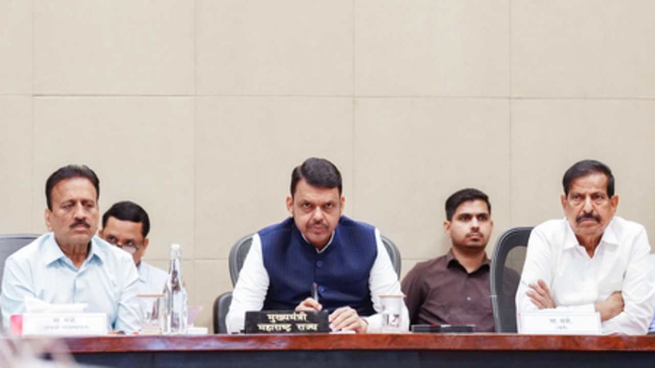 महाराष्ट्र : सरकारी सेवाएं अब डिजिटल-फर्स्ट होंगी, दफ्तरों के चक्कर लगाने की जरूरत खत्म