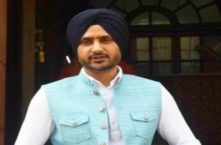 एशिया कप हमने जीता है, ट्रॉफी जल्द हमारे पास होगी: हरभजन सिंह