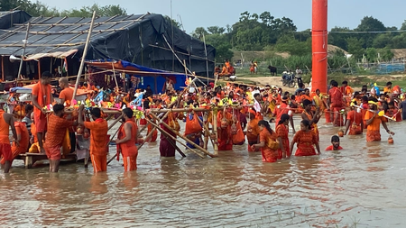 बिहार : कुमारसार नदी में उतरते ही कांवड़ियों की थकान होती है दूर, आस्था के सफर में प्रकृति का खूबसूरत संगम