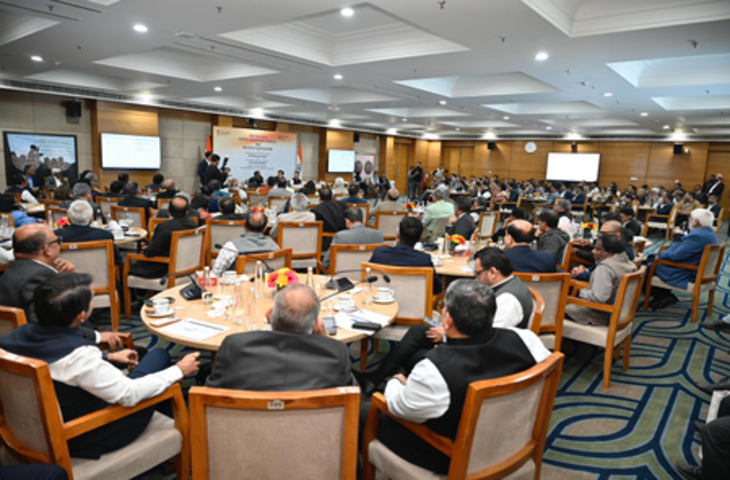 नए बाजारों में पैठ बनाने और अधिक प्रतिस्पर्धी बनने के प्रयासों को तेज करें: पीयूष गोयल