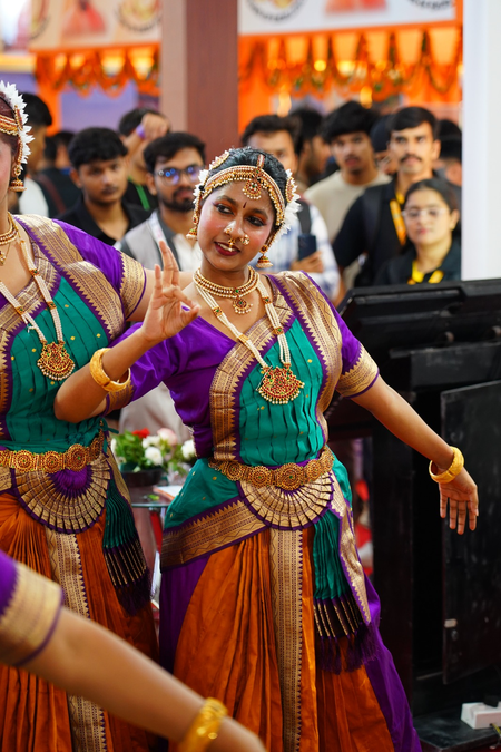 यूपी ट्रेड शो: दिखा हुनर का जादू, ‘आओ करके सीखें’ थीम ने खींचा दर्शकों का ध्यान