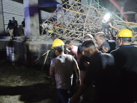 गांधीनगर में निर्माणाधीन साइट पर स्लैब गिरने के बाद अमित शाह ने की गुजरात के सीएम से बात, कहा- 'सभी मजदूर सुरक्षित'