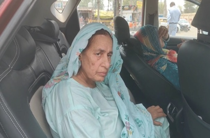 43 साल भारत में रहने के बाद भी 'बेघर', पाकिस्तान भेजी जा रहीं दो बुजुर्ग बहनें