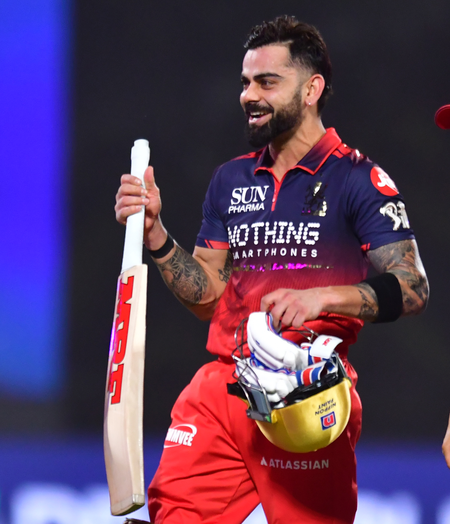 आईपीएल 2026: 'दुनिया के श्रेष्ठ गेंदबाजों के खिलाफ 9000 रन बनाना आसान नहीं', मिशेल मैक्लेनाघन ने विराट कोहली की प्रशंसा की