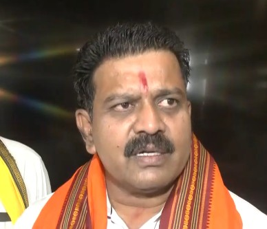 राहुल गांधी को सीबीएसई जैसे मुद्दों पर राजनीति नहीं करनी चाहिए: विजय शर्मा