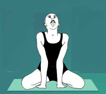 सिंहगर्जनासन : खर्राटों की समस्या दूर कर श्वसन तंत्र को बनाए मजबूत, ऐसे करें अभ्यास