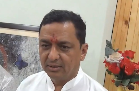 1962 के हीरो जसवंत सिंह रावत के गांव पहुंचे सांसद अनिल बलूनी, घर को स्मारक और संग्रहालय बनाने का ऐलान