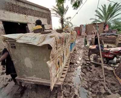 पाकिस्तान में बारिश का कहर: छत गिरने से 17 की मौत, 56 घायल