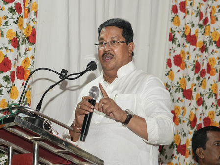 महाराष्ट्र: एमवीए ने किया फडणवीस की चाय बैठक का बहिष्कार, भ्रष्टाचार और किसान मुद्दे पर सरकार को घेरा