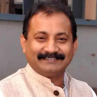बिहार: मंत्री अशोक चौधरी ने तेजस्वी यादव के बयान पर किया पलटवार