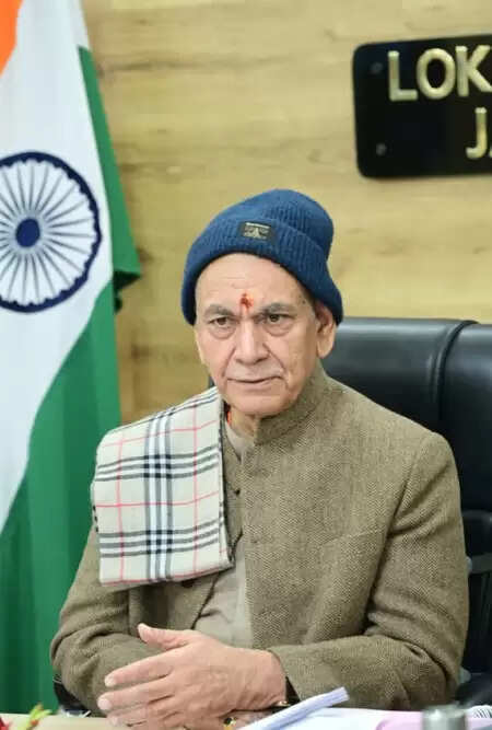 उपराज्यपाल ने क्लस्टर यूनिवर्सिटी ऑफ जम्मू की तीसरी यूनिवर्सिटी काउंसिल मीटिंग की अध्यक्षता की